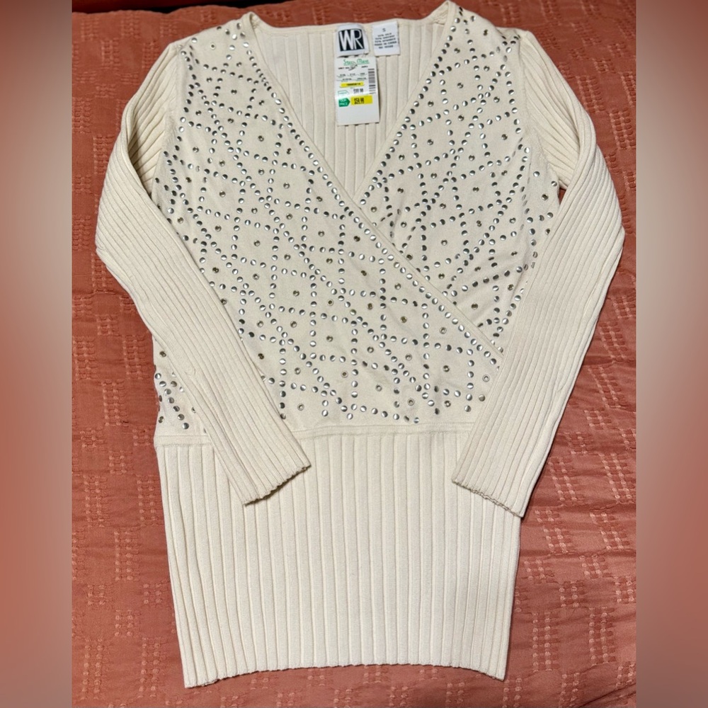 🆕 NWT Silk Jeweled WR Sweater - Cream Color Ribbed V-Neck - Long Sleeve - Size S